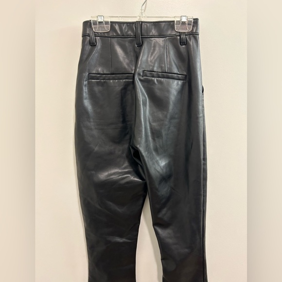 Like New Abercrombie & Fitch Ultra High Rise Skinny Leather Pants - Picture 11 of 12